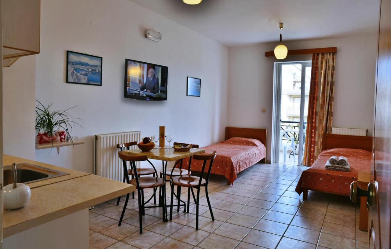 Nirevel Apartments Goúvai Luaran gambar