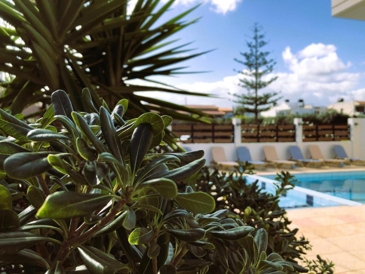 Nirevel Apartments Goúvai Luaran gambar