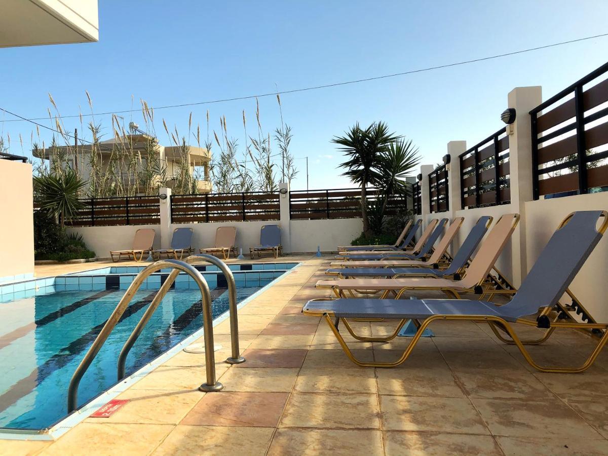 Nirevel Apartments Goúvai Luaran gambar